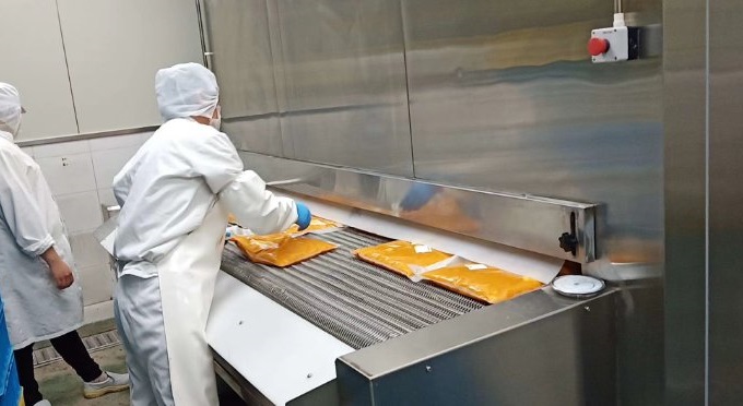 China First Cold Chain Tunnel Type Quick Freezer for Chicken Processing Factory 