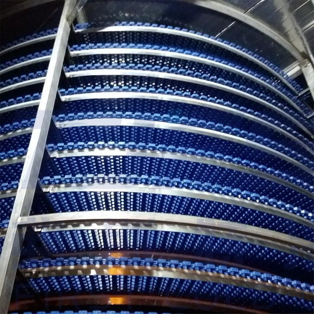 中國螺旋式冷凍機 1500kg/h 帶不銹鋼帶用於冷凍雞肉 